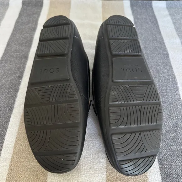 Women's Soul Naturalizer Black Leather Loafers Size 7.5