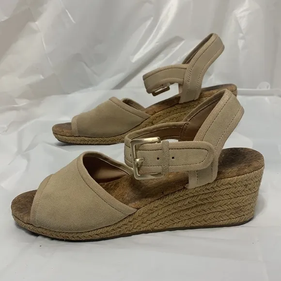 WOMEN’S UGG Maybell Cream Suede Open Toe Wedge Espadrilles Sandal 1019887 Size 7