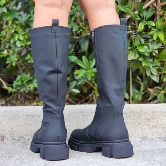 Women's Mid Calf Boots Round Toe Black Color