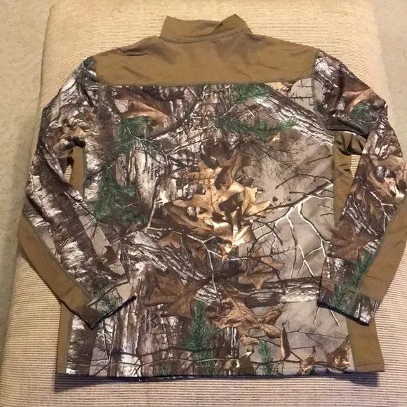 XGO (4) Men’s Water Resistant camo print 1/4 zip long sleeve - Large
