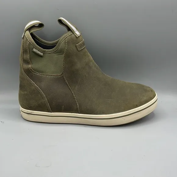 Xtratuf‎ boots