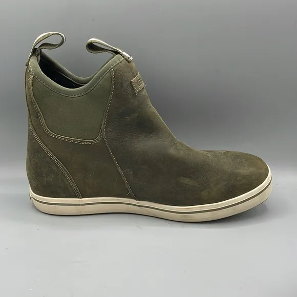 Xtratuf‎ boots