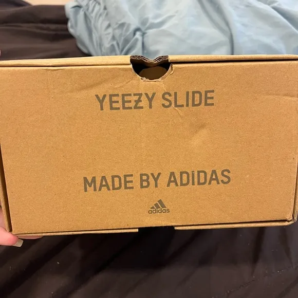 Yeezy Slides “Bone” original release not restock size 11
