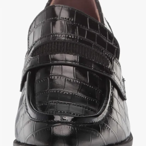 Zac Posen leather embossed loafers in black crocodile pattern