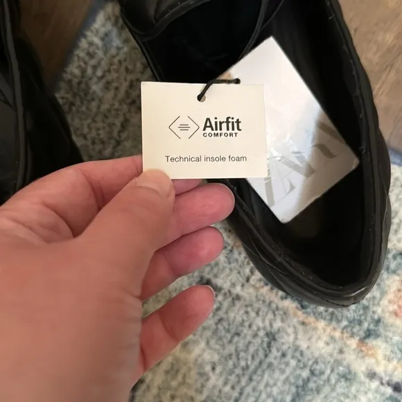 Zara black quilted loafers size 39