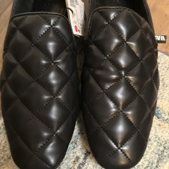 Zara black quilted loafers size 39