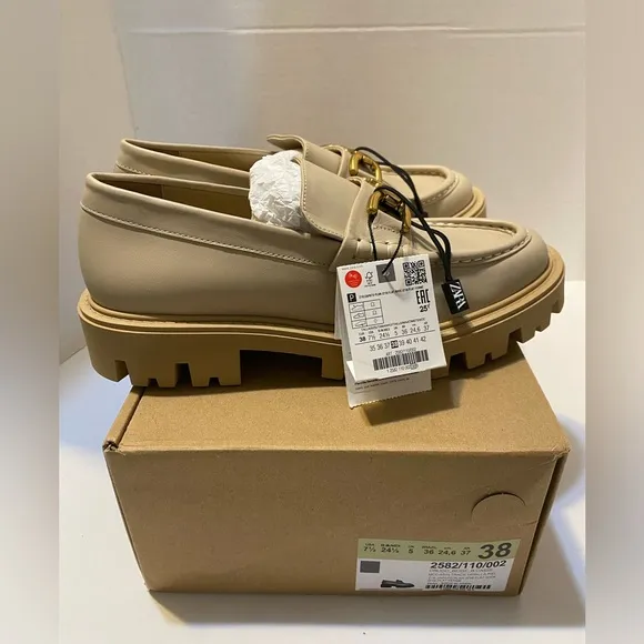 Zara Leather Buckle Lug Sole Loafers Sz 7.5, 9