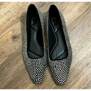 ZARA Pointed Toe Flats NWT