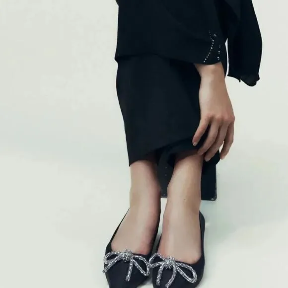 ZARA EMBELLISHED BOW BALLET FLATS