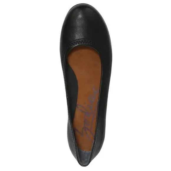 Zodiac Women's Sonia Ballet Flats Black Size 8